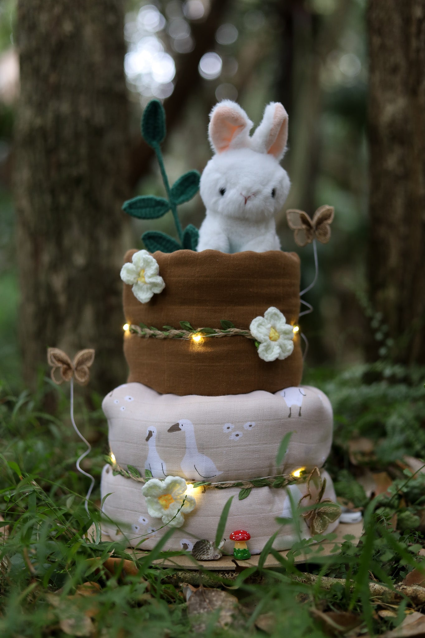 Mini Enchanting Woodlands Nappy Cake – Indiblu - Main Image