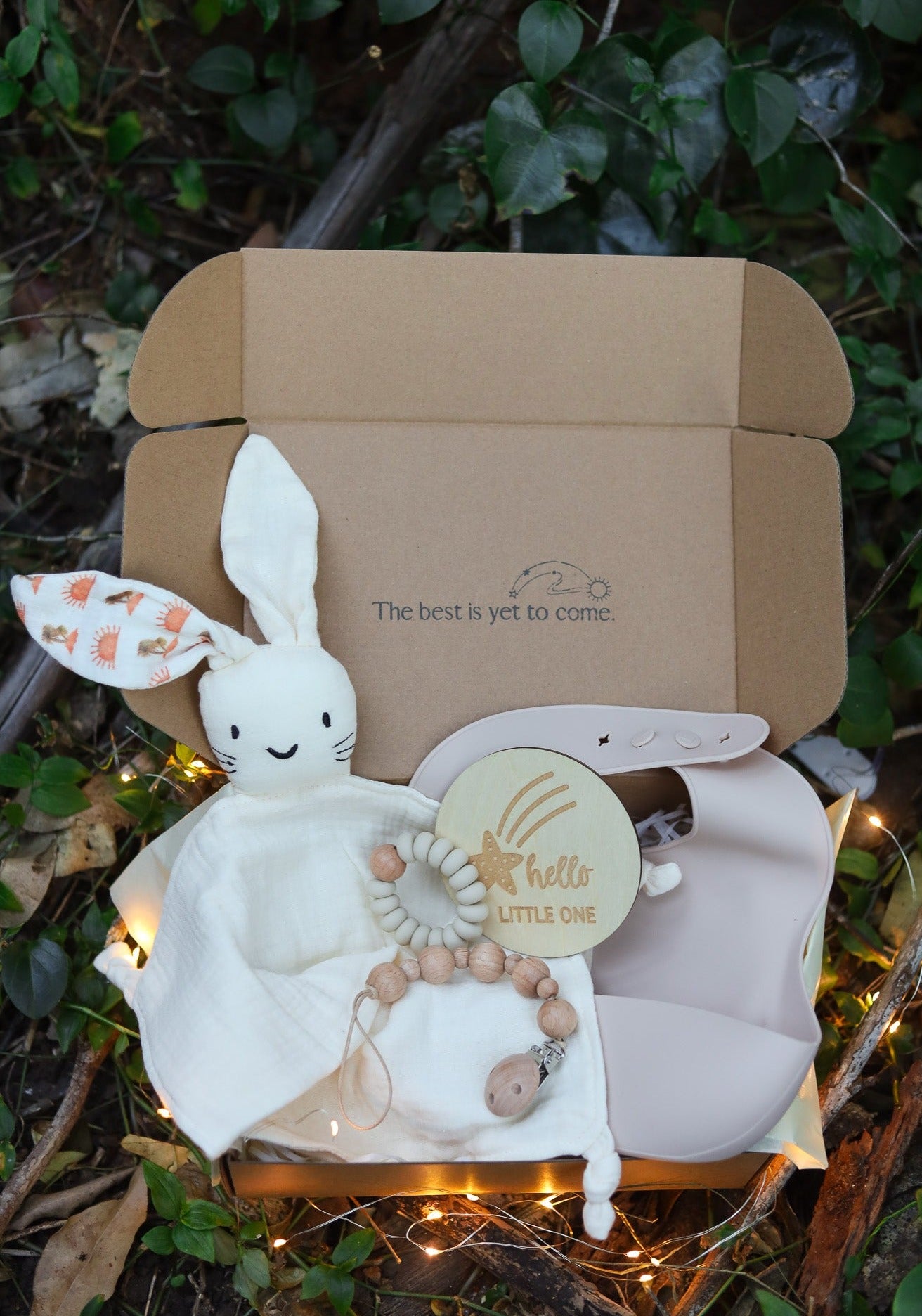 Cream Bunny Collection - 5 Piece Unisex Baby Gift Set Box