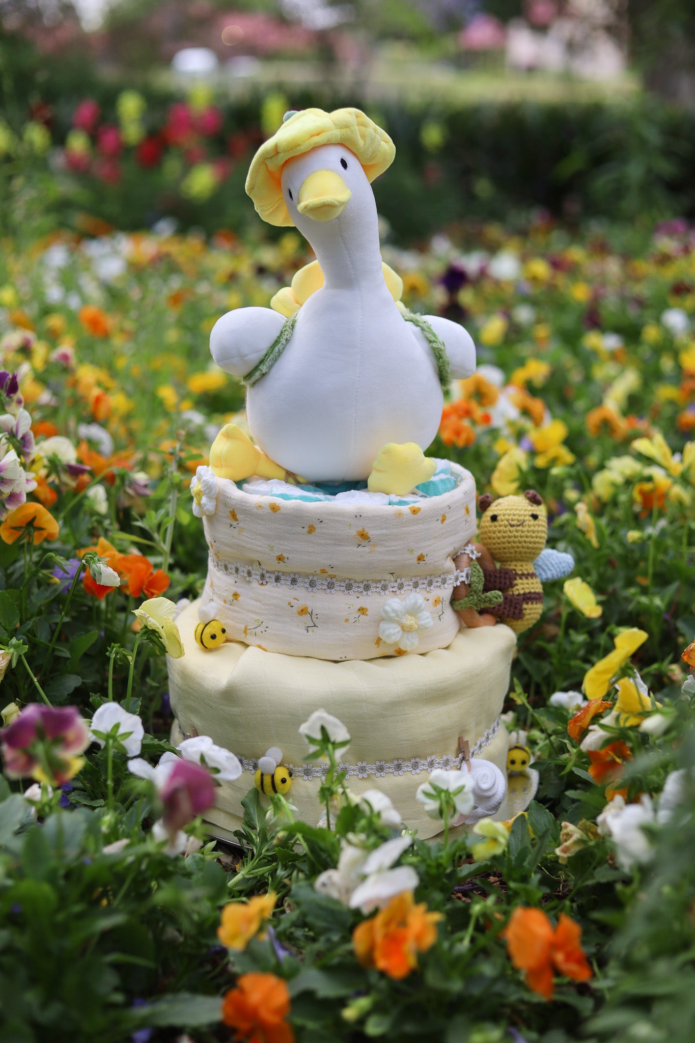 Bees & Daisies 2-Tier Nappy Cake