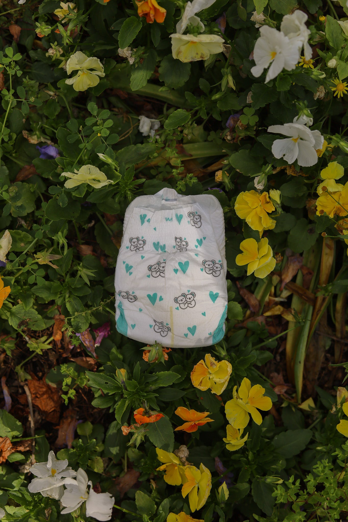 Mini Bees & Daisies Nappy Cake