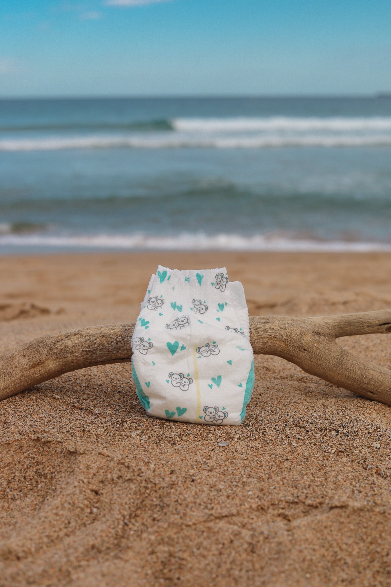 45 premium organic nappies for newborn baby as part of 3-tier Charming Sea nappy cake